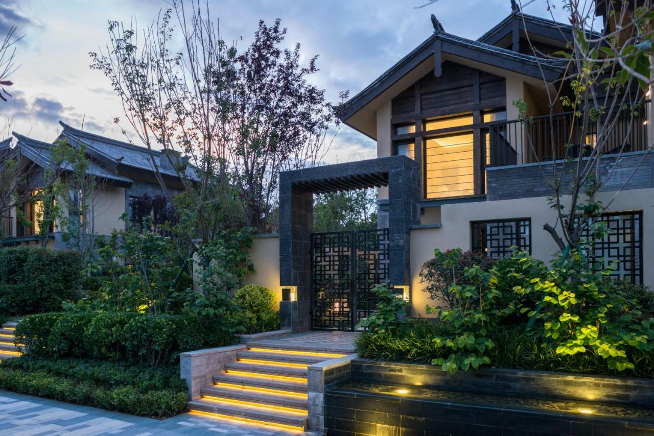 Howard Johnson Jinlin Plaza Lijiang Lijiang  Exterior foto