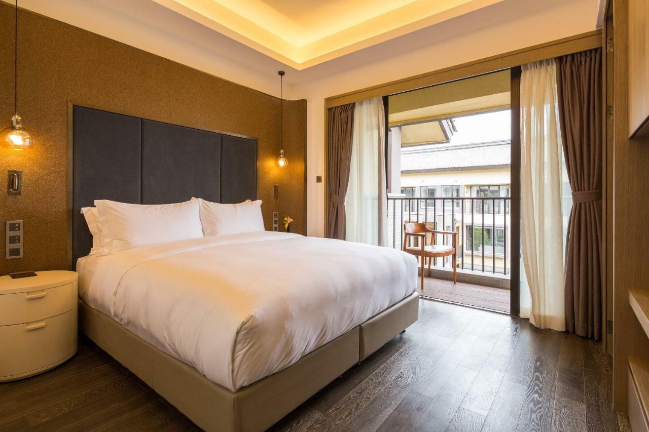 Howard Johnson Jinlin Plaza Lijiang Lijiang  Exterior foto